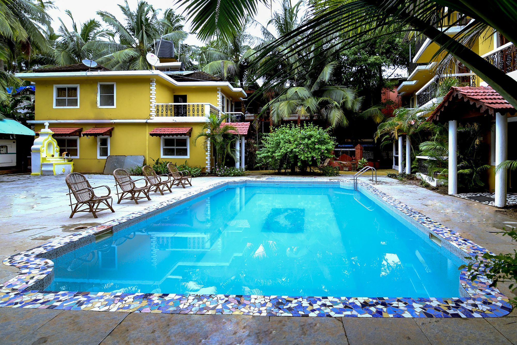 Oyo 9522 Calangute Road Hotel
